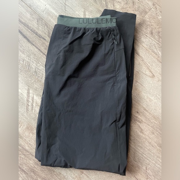 Lululemon Run State Jogger - large - Picture 2 of 4